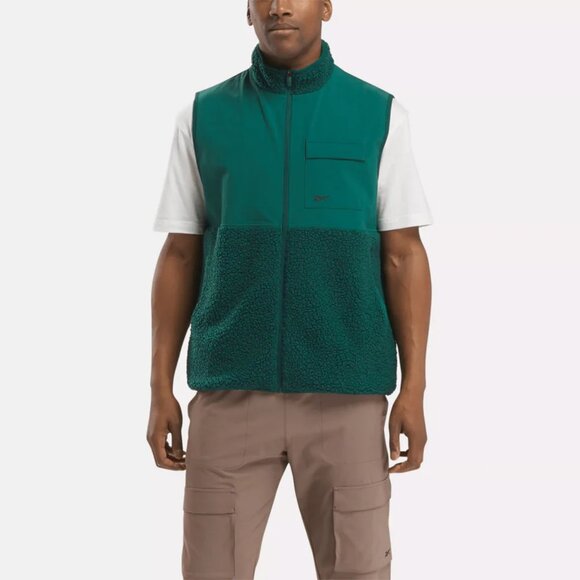 Reebok Men’s Active Skystretch Winter Vest –Lightweight Insulated Outerwear L,XL - Picture 1 of 6
